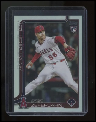 Ryan Zeferjahn 2025 Topps Update Series Rainbow Foil Rookie Card #US324 - Image 1 of 2