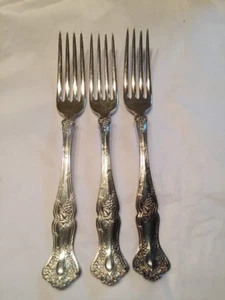Antique Silverplate Rogers Grape Pattern 7 1/2” Flat Handle Dinner Forks Fork 3 - Picture 1 of 9