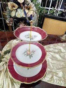 Elegant Large Etagere Centerpiece 3 Tier Hutschenreuther Cardinal New Excellent - Picture 1 of 3