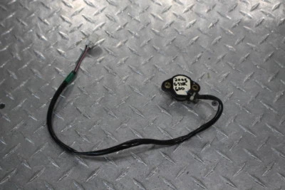 2005 SUZUKI GSXR600 ДАТЧИК ПОЛОЖЕНИЯ ПЕРЕДАЧИ ДВИГАТЕЛЯ - Изображение 1 из 4