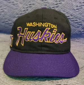 Sports Specialties Vintage Washington Huskies Script Snapback Hat Black corduroy - Picture 1 of 12
