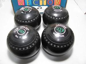 Thomas Taylor Vector Lawn Bowls Size 3 Gripped Lawn Bowls In Very Good Condition - Picture 1 of 8