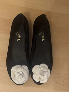 Chanel-Ballerinas aus Samt (Vintage) - Bild 1 von 10