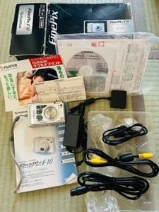 Fujifilm FinePix F10 6.3MP Compact Digital Camera Silver - Picture 1 of 7