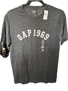 Camiseta negra Gap 1969 para dama talla XS 55 % algodón 34 % poliéster 11 % viscosa - Imagen 1 de 2
