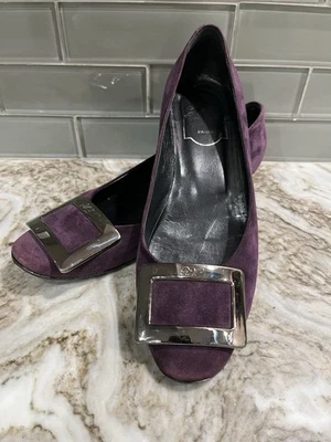 Roger Vivier Plum Suede Ballet Flats Size 36 - Image 1 of 4