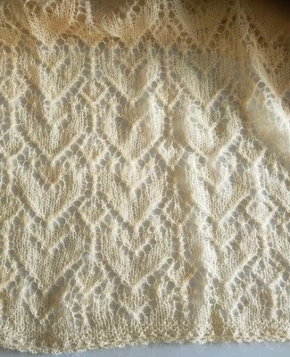 Ajourstola, handgestrickt, Ajour Stola, Lace Stola Farbe Vanille - Bild 1 von 4