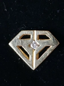 14/20 G.F DIAMOND SHAPED LAPEL PIN WITH 1 NATURAL ROUND FULL CUT DIAMOND MELEE - Picture 1 of 11