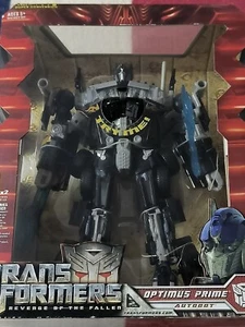 Takara Tomy Transformers ROTF Leader Dark Optimus Prime Amazon limited edition - Picture 1 of 4