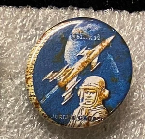 Air Space Travel Pin Button. SPACE. YURI GAGARIN.IN 11.LIMITED EDIT.*** - Bild 1 von 2