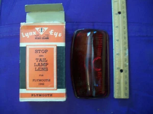 NOS LYNX EYE T-371 STOP AND TAIL LAMP LENS for 1942 PLYMOUTH - Bild 1 von 3