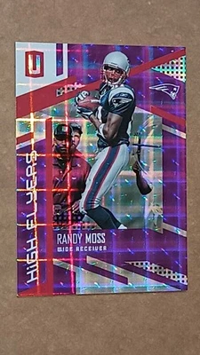2017-PANINI UNPARALLELED-RANDY MOSS HIGH FLYERS SMALL HYPERPLAID-/49-PATRIOTS - Image 1 of 4