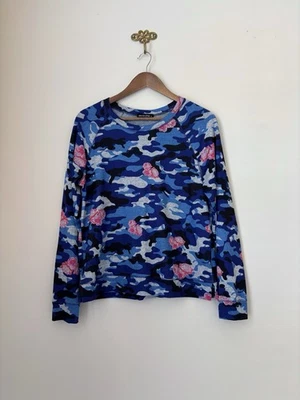 Sudadera ligera grande con estampado floral camuflado David Cline Foto 1 de 4