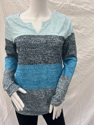 Long Sleeve Jumper notch V Neck Light Weight Printed Design Size Small 36” Chest - Image 1 of 4