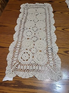 Mantel bufanda de algodón crudo de ganchillo a mano de encaje para corredor de mesa 15" X 32" - Imagen 1 de 9