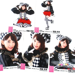 HKT48 Sakura Miyawaki "AKB48 2015 09" monatlich 5 Fotos Komplettsatz - Bild 1 von 1