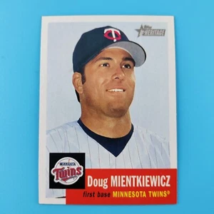 2002 Topps Heritage Baseball Card #4 Doug Mientkiewicz Twins - Picture 1 of 2