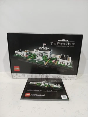 LEGO Architecture: The White House (21054) EUC Complete Set W/ Instructions - Image 1 of 4
