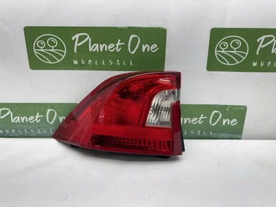 Conjunto de luz de lámpara trasera izquierda del lado del conductor Volvo S60 2011-2018 OEM 30796267 Foto 1 de 4