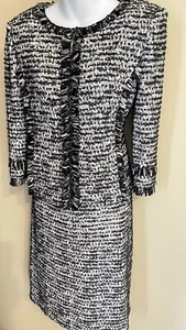 ❤️Elegant ST.JOHN Knit Fringed White Black Shimmer 2 Pc Jacket Skirt 8,10M - Picture 1 of 12