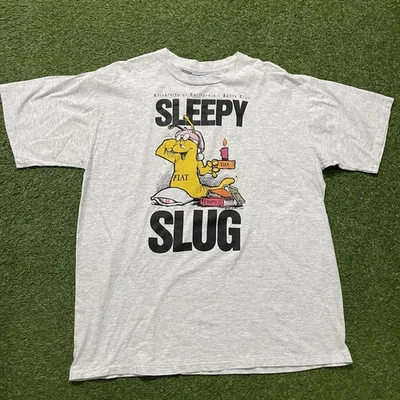 Camiseta Vintage Anos 90 UC Santa Cruz Banana Slugs 2XL XXL Pulp Fiction Sleepy - Imagem 1 de 4