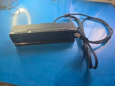 OFFICIAL MICROSOFT XBOX ONE KINECT MOTION SENSOR BAR CAMERA TESTED & WORKING - Image 1 of 3