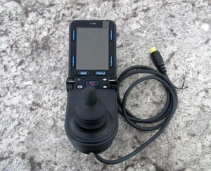 Nuevo controlador de joystick eléctrico para silla de ruedas Permobil D51637.05 / D51637 / CJSM-2 - Imagen 1 de 6