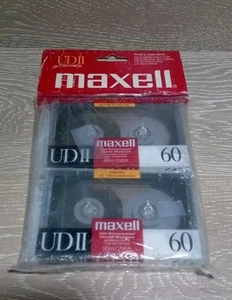 2 cintas de casete de audio en blanco Maxell UD-II 60 tipo II de alto sesgo hechas en Japón NUEVAS - Imagen 1 de 4
