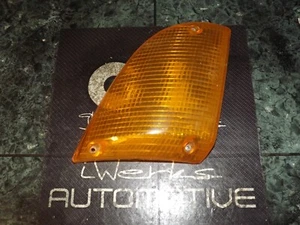 OEM 83-85 BMW 733i sedan front right fender corner / turn signal light lens R FR - Picture 1 of 8