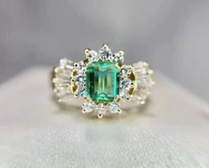 Anillo banda para mujer talla esmeralda simulada verde esmeralda enchapado en oro amarillo de 14 k - Imagen 1 de 5
