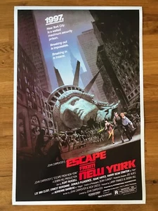 Large Movie Poster Escape From New York 430mm x 640mm - Bild 1 von 6