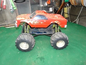 Vintage 2001 Kyosho 1/10 Mega Force Monster Truck PARTS OR REPAIR - Picture 1 of 15