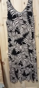 Bon marche Long Summer Dress Size 24 - Picture 1 of 1