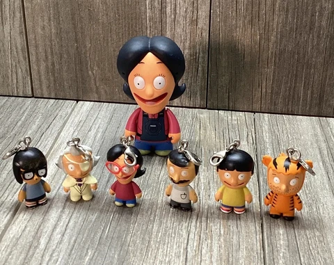 Kidrobot Bobs Burgers Mini Vinyl Keychain Dangler Lot (6) + Vinyl Figure RARE Cover