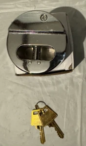RELIABLE Hidden Shackle Padlock - Cargo Trailer Round Secure Lock - Keyed Alike - Picture 1 of 6