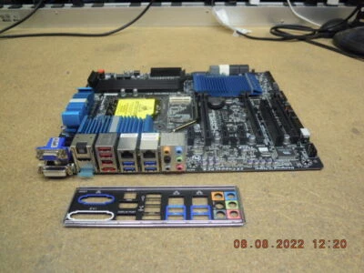 Gigabyte GA-Z77X-UD5H ATX Motherboard LGA1155 DDR3 * Rev. 1.1 | USPS Priority - Image 1 of 4