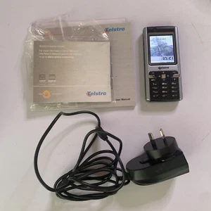 Telstra ZTE F152 Mobile Phone 2G - Picture 1 of 11