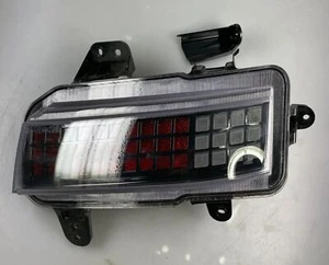 Original HYUNDAI IONIQ 6 front fog lamps rear right 92406KL110 - Picture 1 of 10