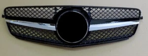 Grill FÜR Mercedes W204 SL LOOK + GR. STERN SCHWARZ CHROM - Picture 1 of 1