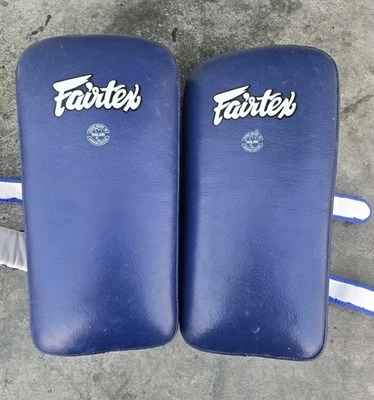 Fairtex "EXTRA GROSSO" Muay Thai Kickboxing Pads Par MMA - Imagem 1 de 4