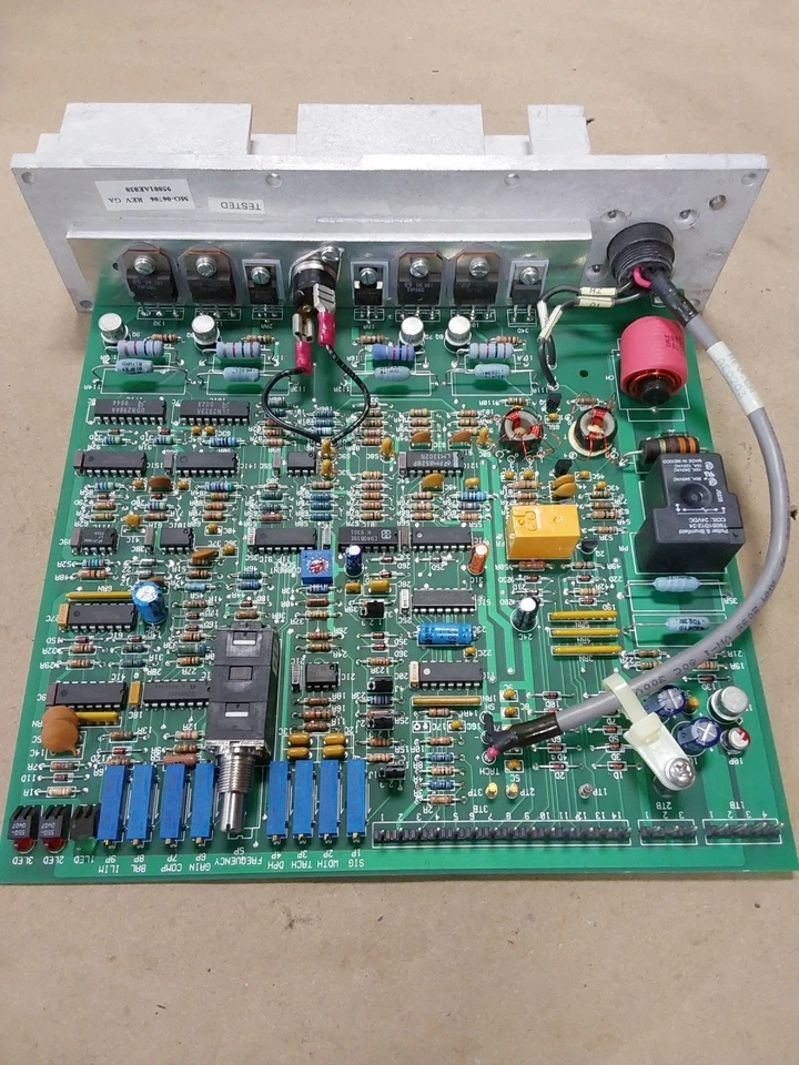 CMC Cleveland Machine Controls MO-06706 D, D41-17443C Servo Drive Module - Image 1 of 4