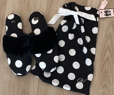 VICTORIA'S SECRET CLASSIC SIGNATURE SATIN SLIPPERS SIZE M Black , White NWT Bag - Image 1 of 4