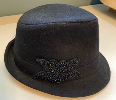 Sombrero de Lana Fedora Talla Única APT 9 Damas Negro con Adorno Halloween Foto 1 de 4