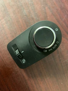 Interruptor de control de señal de giro del faro Chevrolet Cruze 2016-2019 (P) - Imagen 1 de 3