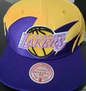 Los Angeles Lakers Hat Cap Shark Tooth Snap Back Snapback Mitchell & Ness - Picture 1 of 9