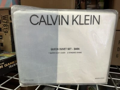 Edredón Calvin Klein Queen multicolor con 2 fundas Foto 1 de 3