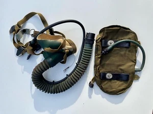 Rare Soviet Aviation Pilot KM 30 M Mask Size 4 +Oxygen Bladder for Zh-2 Helmet - Picture 1 of 6