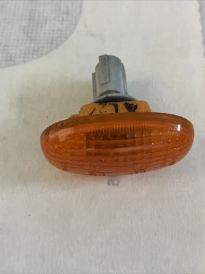 96323669 Freccia Lucciola Indicatore Di Direzione Daewoo Matiz dal 1998 al 2005 - Immagine 1 di 3