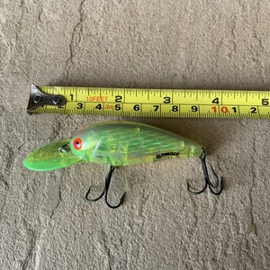 Esca da Pesca Vintage Bomber Larry Nixon Modello A Giallo Neon Chartreuse - Foto 1 di 10