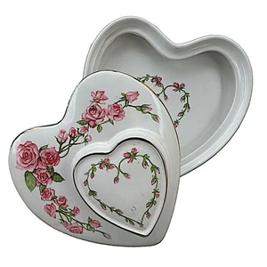 WADE ENGLAND Pink Rose Lidded Trinket Box Heart Shaped - Picture 1 of 6